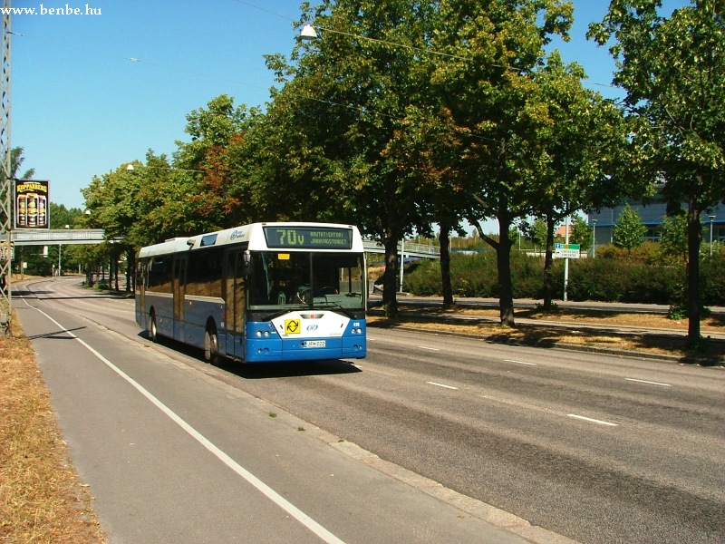 An Ikarus EAG E94 type bus in Helsinki photo