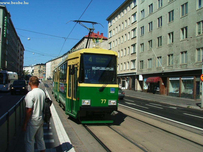 Nr II. villamos a Mannerheimintie fels szakaszn (Helsinki) fot