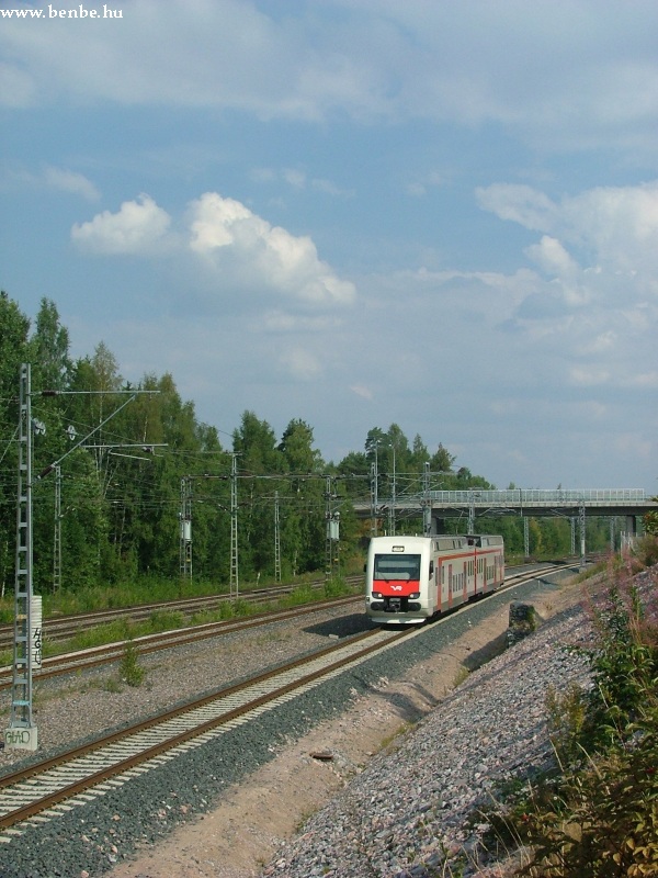 An Sm4 train headed to Koivukyl photo