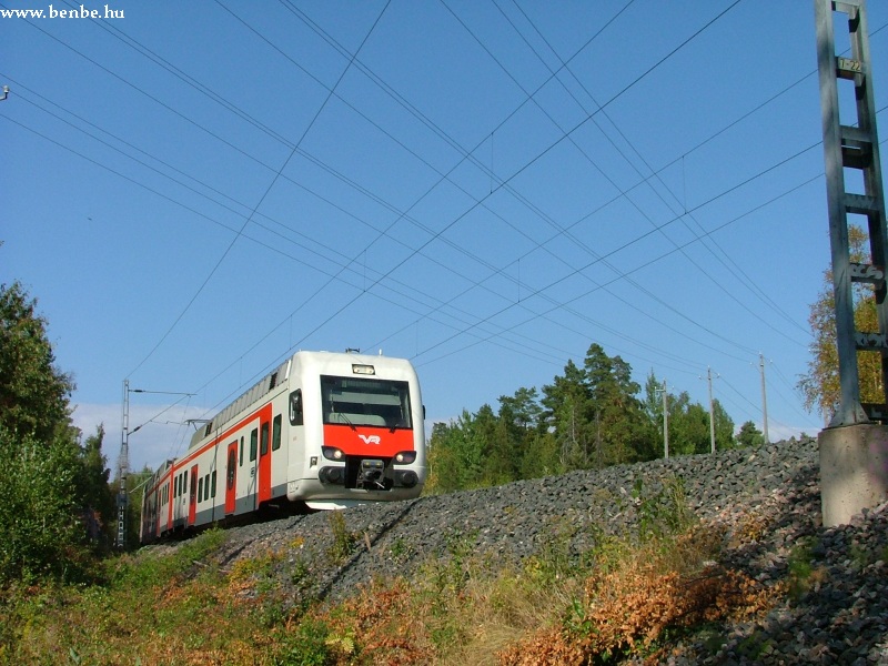 An Sm4 type railcar near Pohjois-Haaga photo