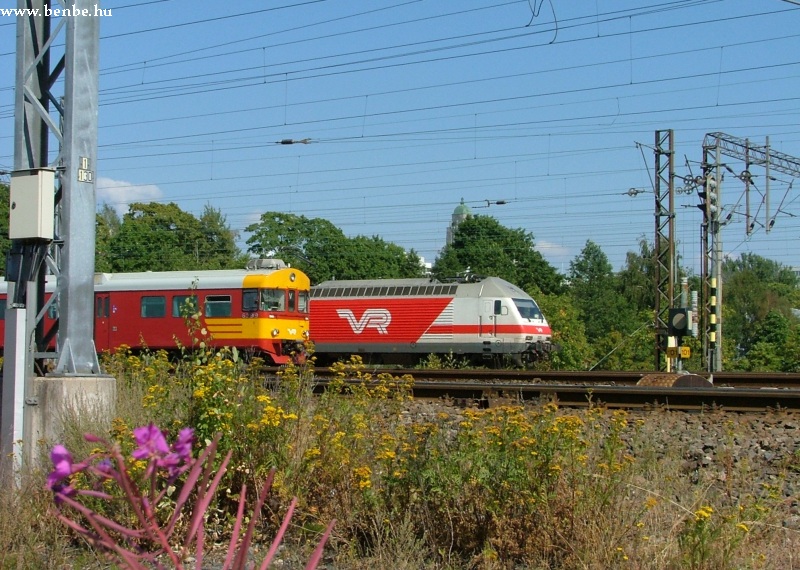 Sr2 s Sm2 vonatok Helsinkiben fot