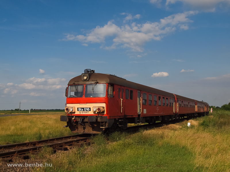 The Btx 016 between Konyri Sstfrdő and Konyr photo