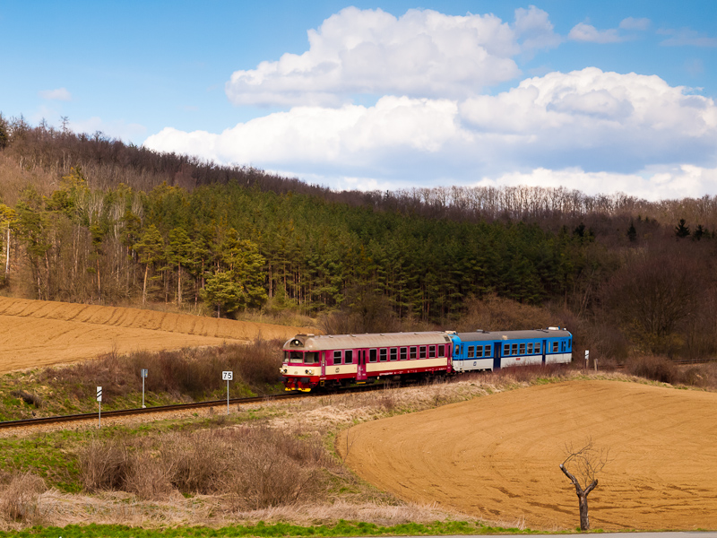 An unidentified ČD 80-29 seen between Siluvky and Moravske Brnice photo