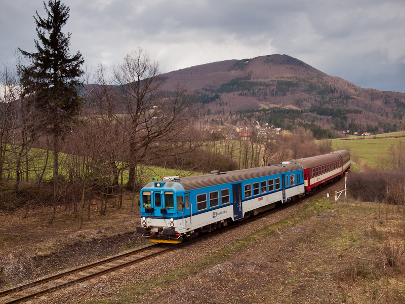 The ČD 842 011-9 seen  picture