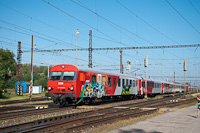 Az ÖBB 80-73 000-6 (a legelső sorszámú CityShuttle vezérlőkocsi) Dévényújfalu állomáson