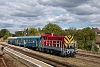 A MÁV-HÉV M44 517 Diósjenő állomáson
