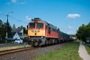 A MÁV-START 628 315 Csittényhegy és Balatonkenese között az Erzsébet-táborozók aznapi második különvonatával