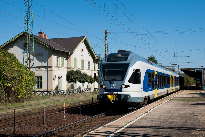 kép A MÁV-START 415 111 Mende állomáson fotó