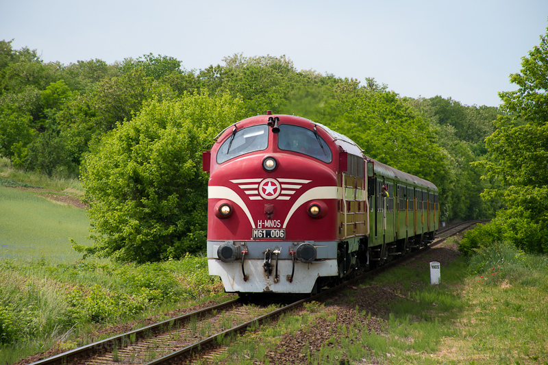 A MÁV-Rail Tours M61 006 Tar és Mátraverebély között fotó