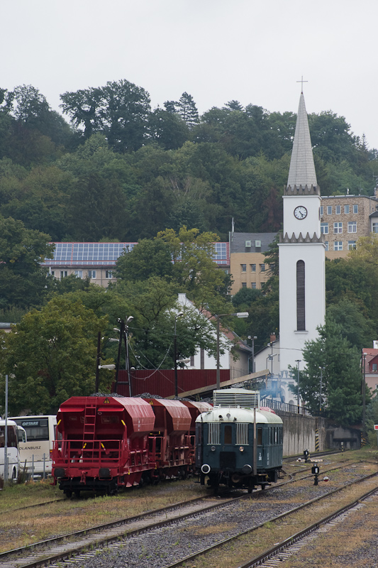 kép A MÁV-Rail Tours BCmot 390 Komló állomáson fotó