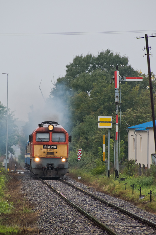 A MÁV-START 628 210 Szigetvár és Nagypeterd között fotó