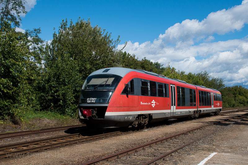 A MÁV-START 426 002 Darány állomáson fotó