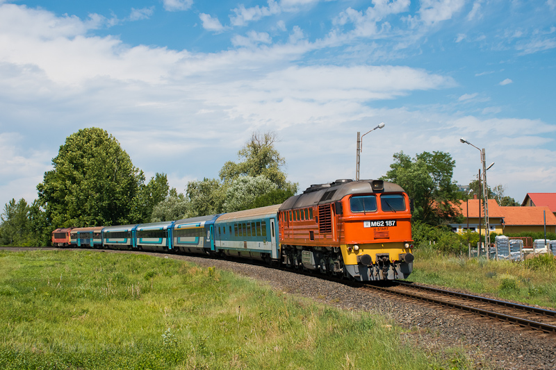 A MÁV-START M62 187 Tapolca és Nemesgulács-Kisapáti között fotó