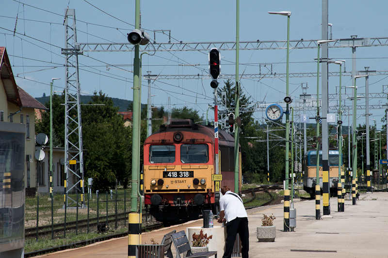 kép A MÁV-START 418 318 Balatonfüred állomáson fotó