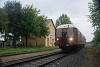 A MÁV-Rail Tours ABbmot 610 Sumony állomáson a Szentlőrinc-Sellye vasútvonalon, a Pécsi Retróhétvégén