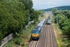 A MÁV-START 630 013 pályaszámú Gigant és a 415 106 pályaszámú Stadler FLIRT Pécel és Rákoscsaba között