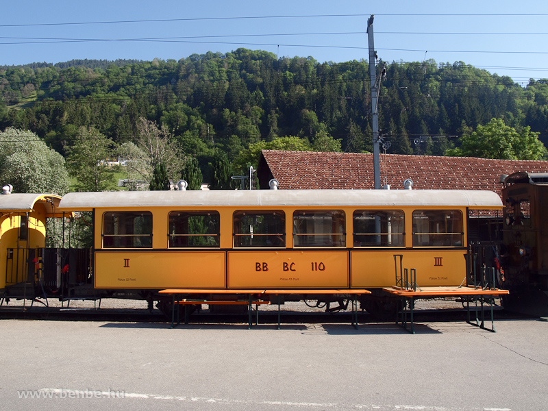 Berninabahn nosztalgia-szemlykocsi Ilanzban fot