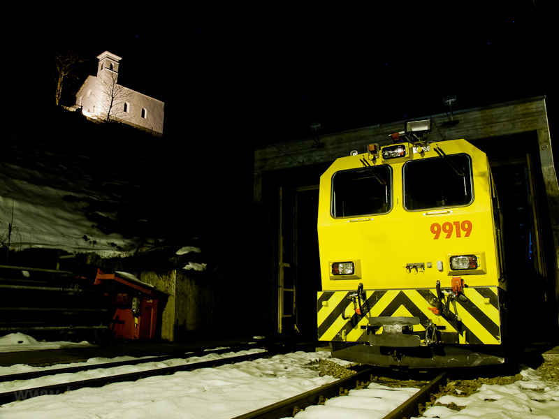 The Rhtische Bahn Xmf 4/4 9919 seen at Poschiavo photo