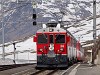 Az ABe 4/4<sup>III</sup> 54 s 52 a Bernina-Express panormavonattal Ospizio Bernina llomson