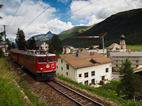 A special catch: the Ge 6/6<sup>II</sup> 707 seen hauling an Engadin Star through Madulain