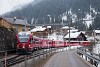 A Rhätische Bahn ABe 8/12 3502 Langwies állomáson
