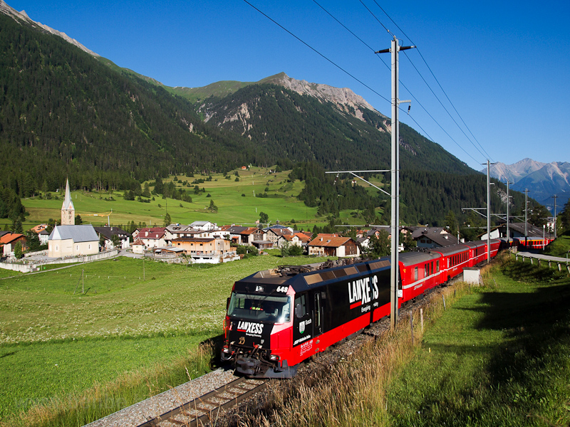A Rhtische Bahn (RhB) Ge 4 fot