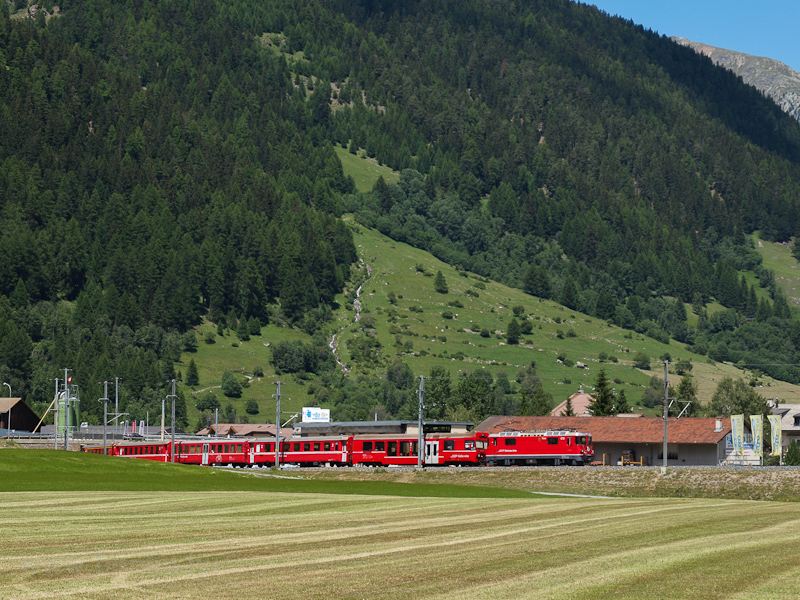 A Rhtische Bahn (RhB) Ge 4 fot