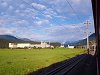 Alpesi ipar: az Ems Chemie a Rhätische Bahn vonala mellett