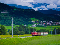 The RhB Ge 4/4<sup>I</sup> 605 with a freight train to Ilanz between Valendas-Sagogn and Castrisch