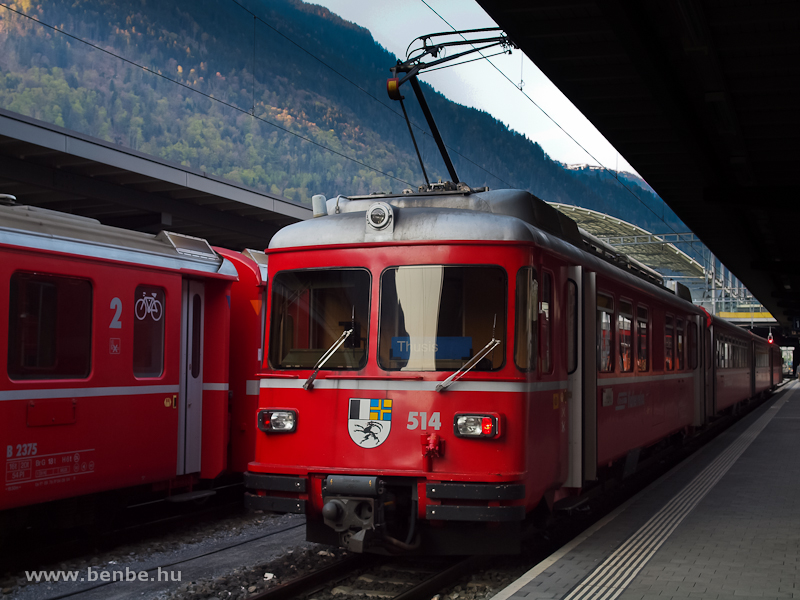 Az RhB Be 4/4 514 plyaszm S-Bahn motorvonata Churban, az S2-es Chur-Thusis jratknt fot