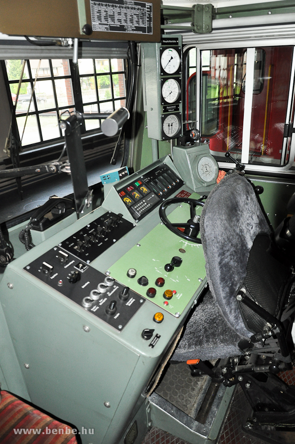 The cab of the RhB Ge 4/4 photo