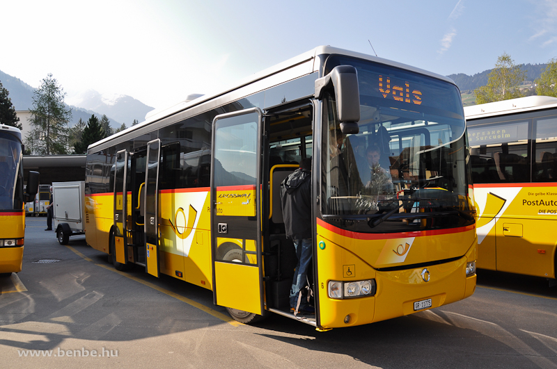 A Valsba kzlekedő, 431-es jrat autbusz Ilanz vast- s buszllomsn fot