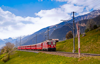 The Ge 4/4<sup>II</sup> 620 is running through a real Swiss scenery between Disentis/Mustr and Sumvitg-Cumpadials