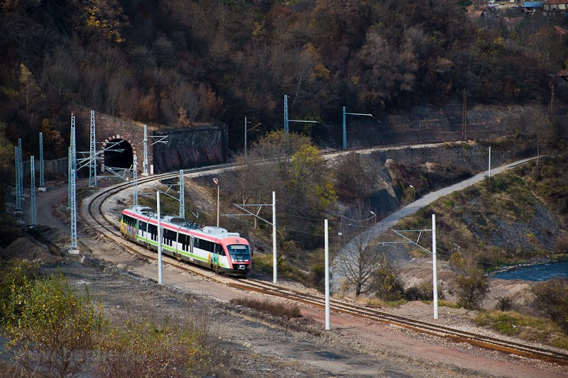 A BDŽ 30 023 plyaszm Desiro Svoge s Thompson kztt fot