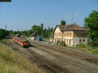 Disjen station