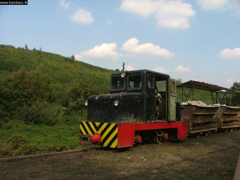 Engine of the mine of Bnk photo