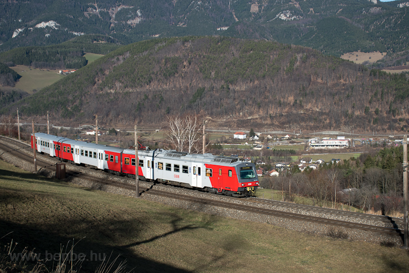 The ÖBB 4020 310-1 seen bet picture
