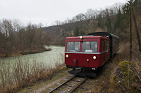 The Steyrtalbahn VT 95 seen between Pergern and Neuzeug