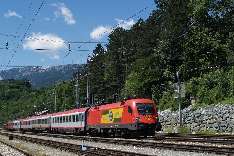 The 1116 059-5 at Payerbach-Reichenau photo