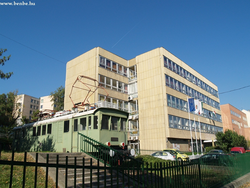 V60 rudazat fotó