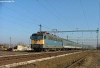 The V43 1127 at Nagytétény-Diósd station