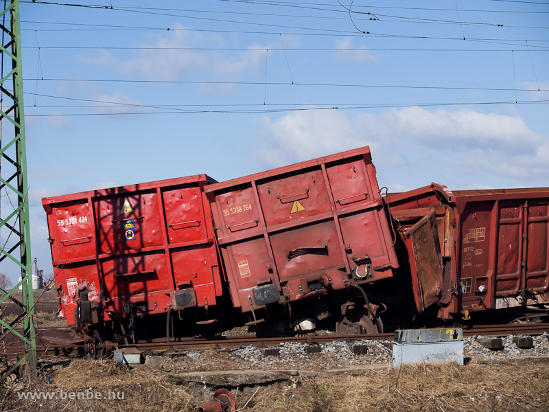 A pile of Eas freight cars after the accident at Rcalms photo
