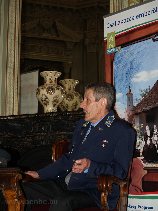 Press conference held at the royal waiting room of Budapest-Nyugati photo