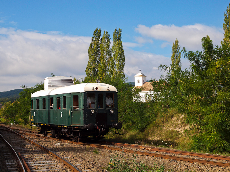 A MV Nosztalgia kft. - Szentendrei Szabadtri Nprajzi Mzeum BCmot 422 Kovcsműhely s Sztaravoda-patak kztt fot