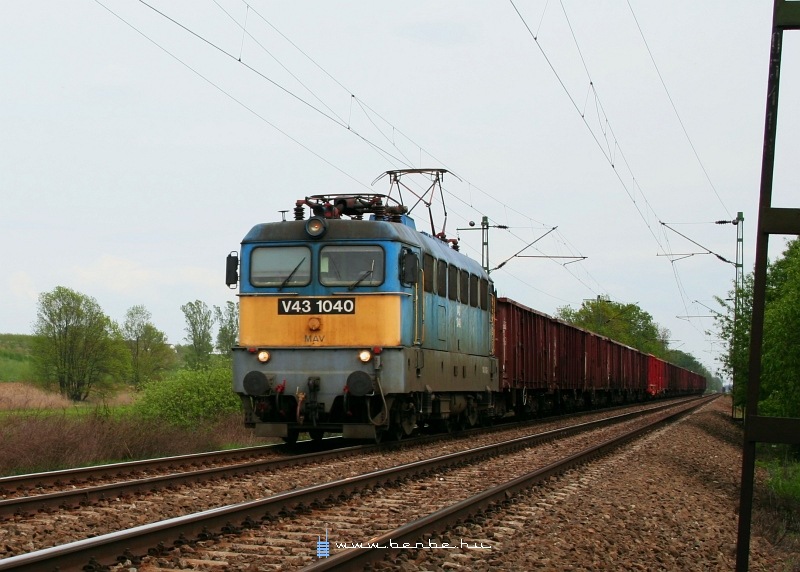V43 1040 Hévízgyörkön fotó