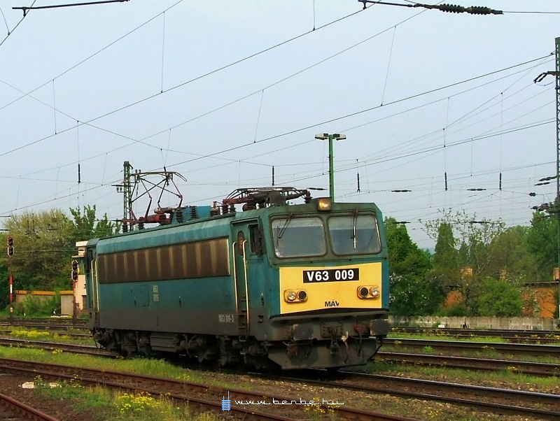 V63 009 Kőbánya-felsőn fotó