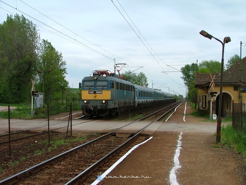 V43 1365 Hévízgyörkön fotó