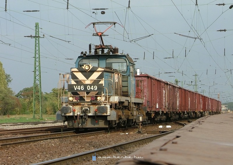 V46 049 Kőbánya-felsőn fotó