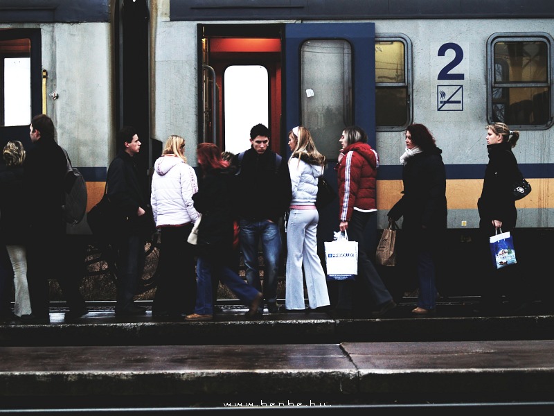 Utascsere Isaszegen fotó