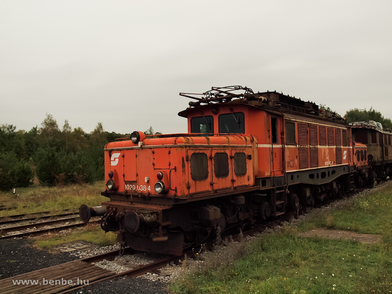 Az ÖBB 1020 038-4 Strasshof fotó